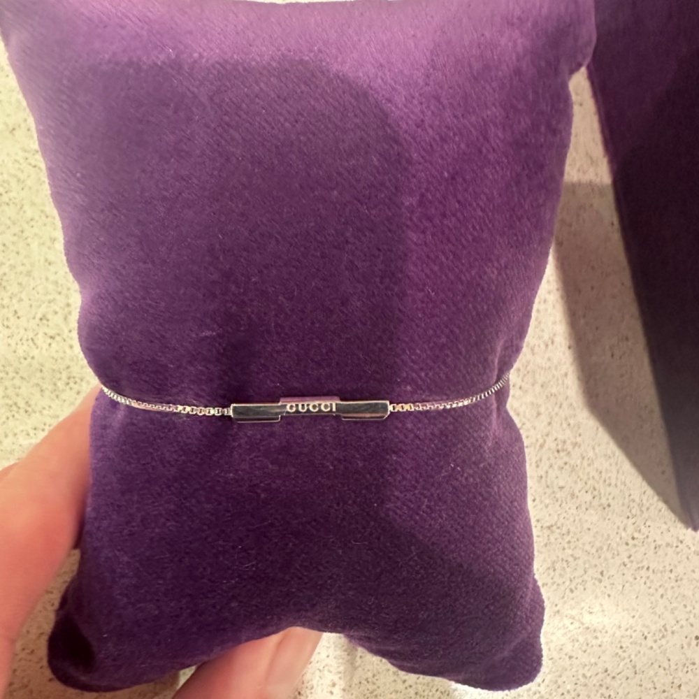 Diamond Gucci Tennis Bracelet - Picture 4 of 5